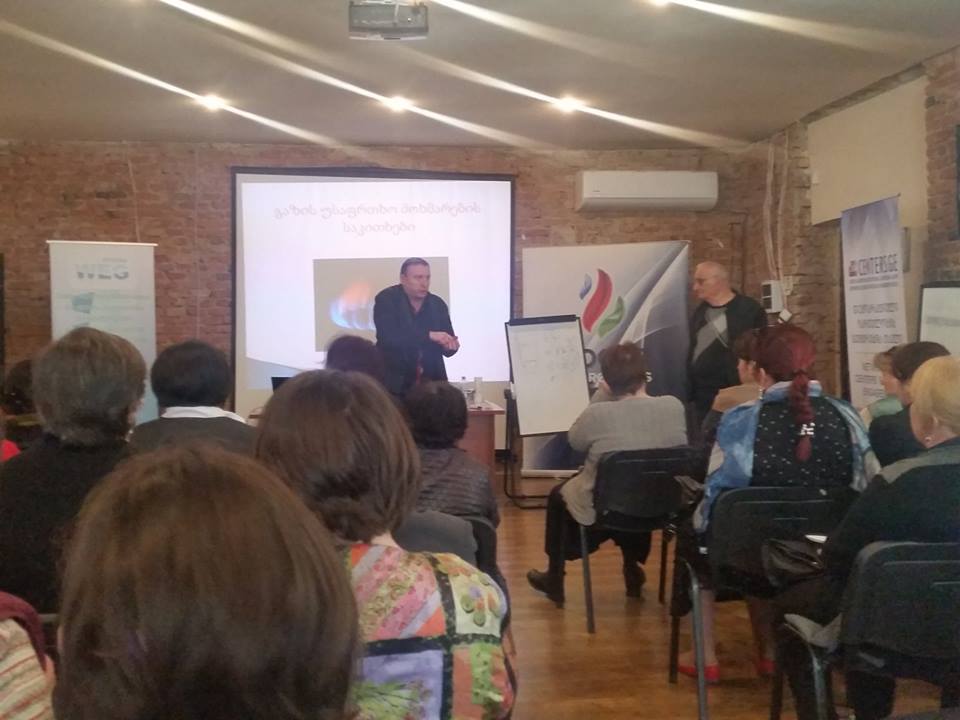 56942470_2187506841337092_8390621338934444032_n