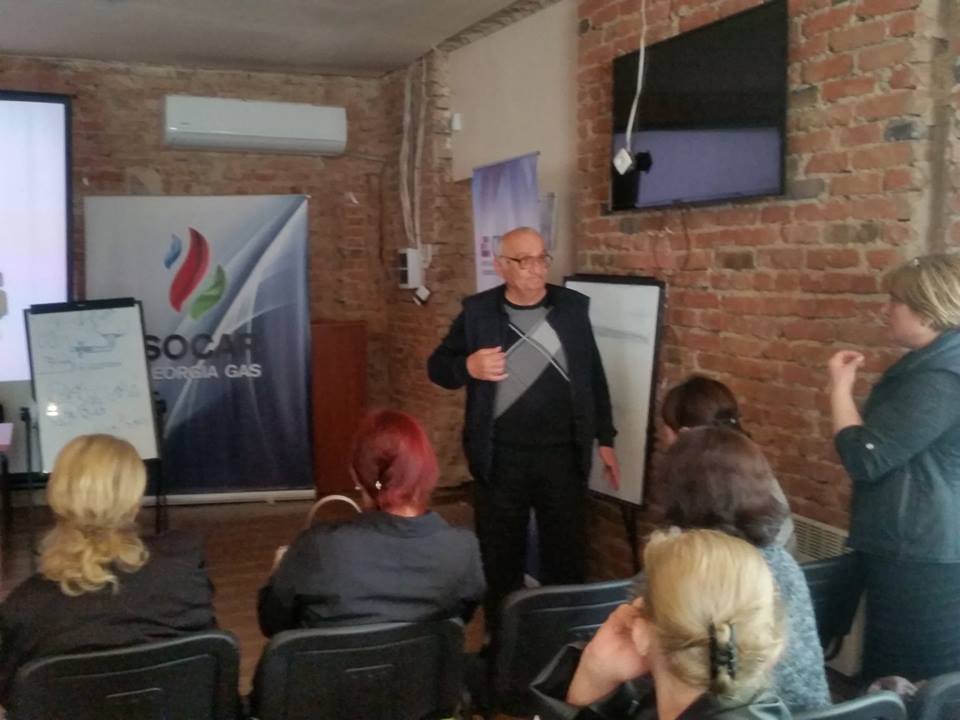 56977021_2187509154670194_7316388436963753984_n