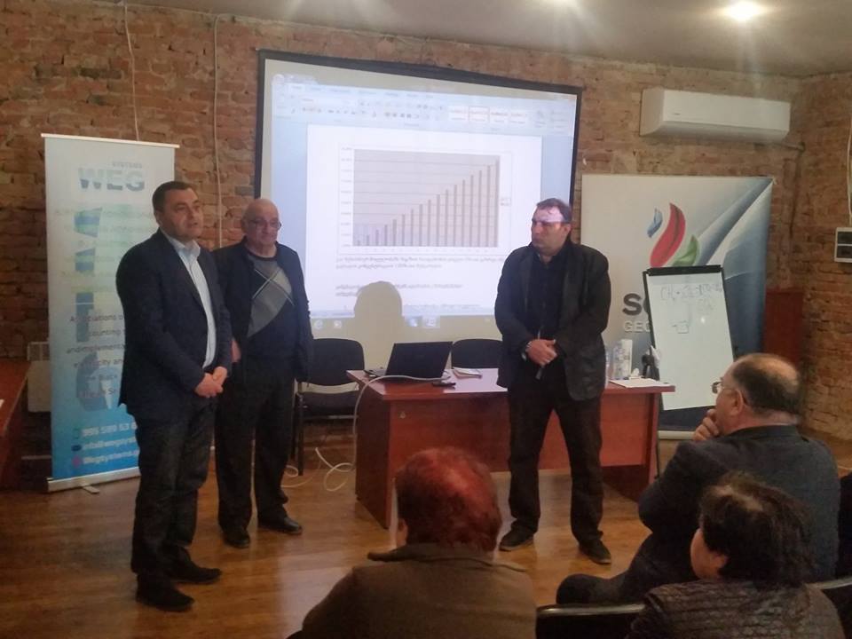 57453651_2187506104670499_8214665067212308480_n